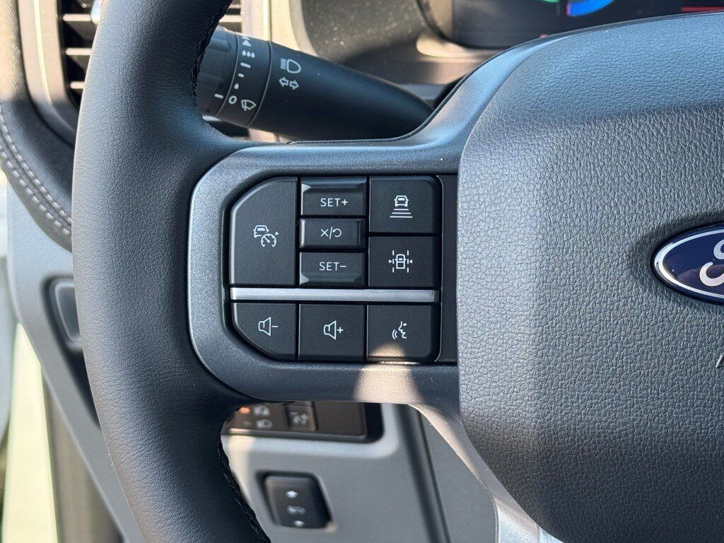 2025 Ford F-150 Lightning Flash Springfield VA