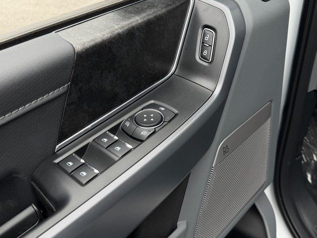 2025 Ford F-150 Lightning Flash Springfield VA