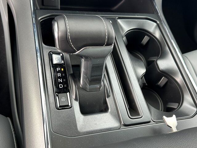 2025 Ford F-150 Lightning Flash Springfield VA