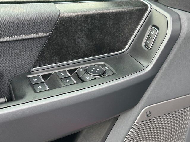 2025 Ford F-150 Lightning Flash Springfield VA