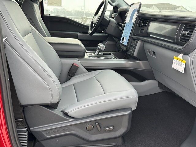 2025 Ford F-150 Lightning Flash Springfield VA