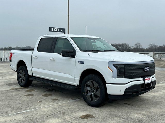 2025 Ford F-150 Lightning
