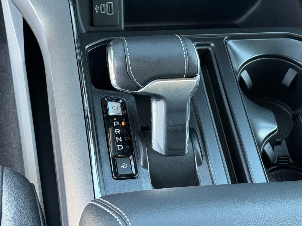 2025 Ford F-150 Lightning Flash Springfield VA