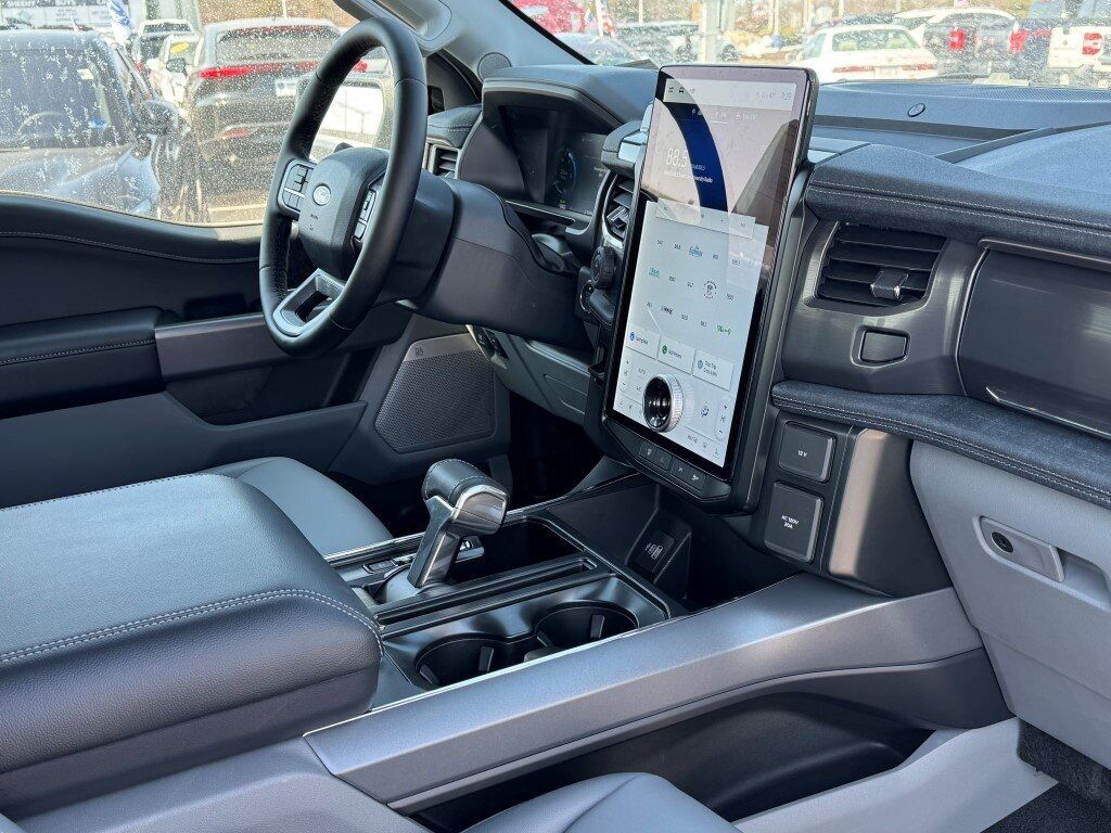 2025 Ford F-150 Lightning Flash Springfield VA