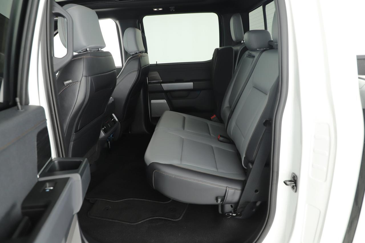 2025 Ford F-150 Lightning LARIAT New Braunfels TX