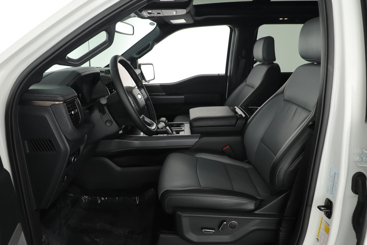 2025 Ford F-150 Lightning LARIAT New Braunfels TX