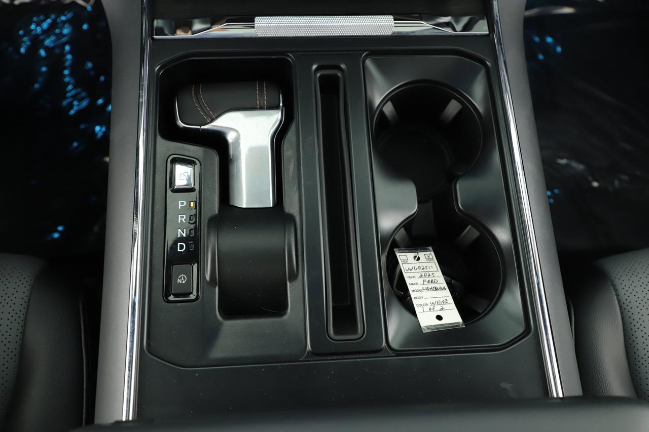 2025 Ford F-150 Lightning LARIAT New Braunfels TX