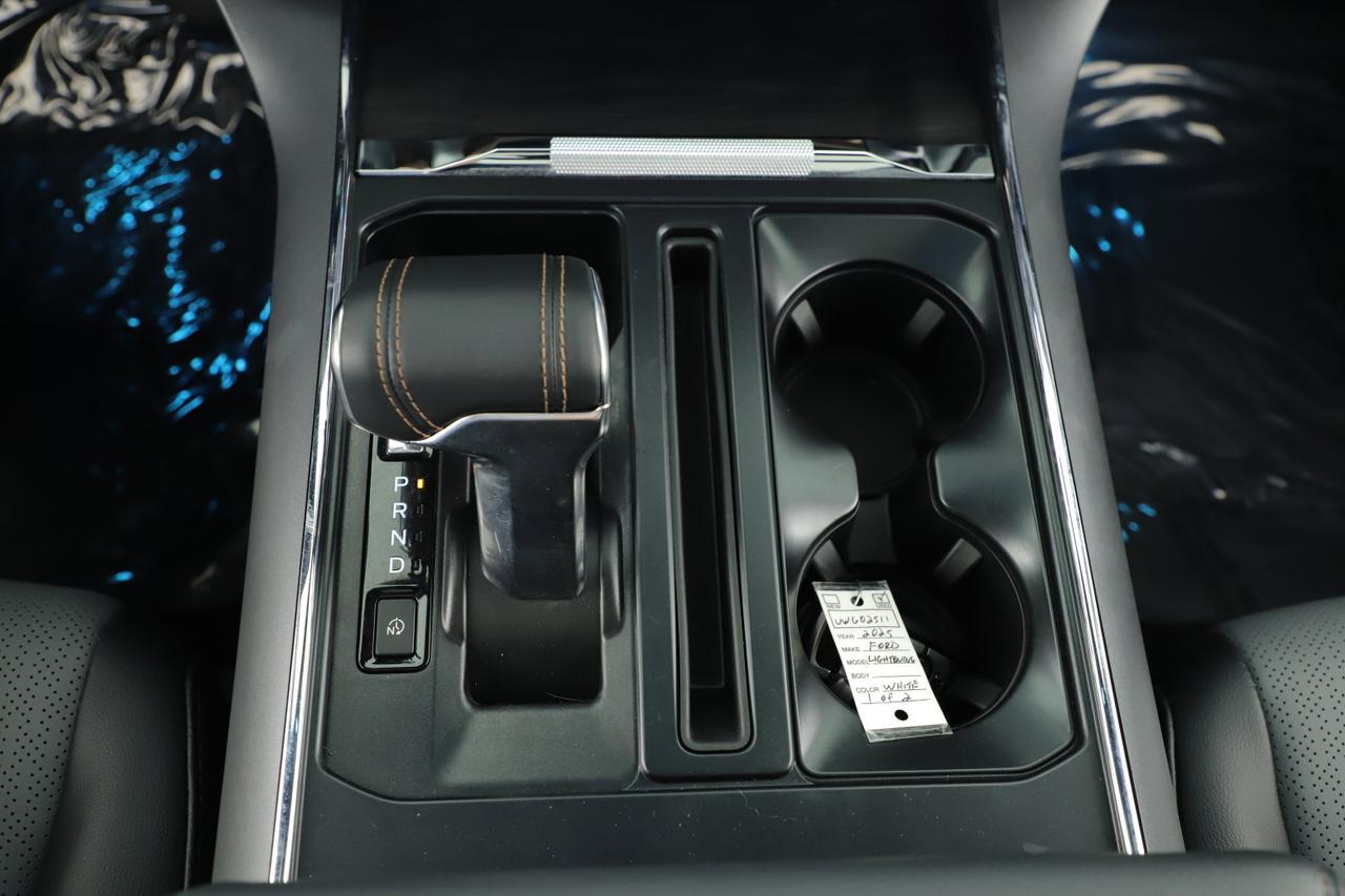 2025 Ford F-150 Lightning LARIAT New Braunfels TX