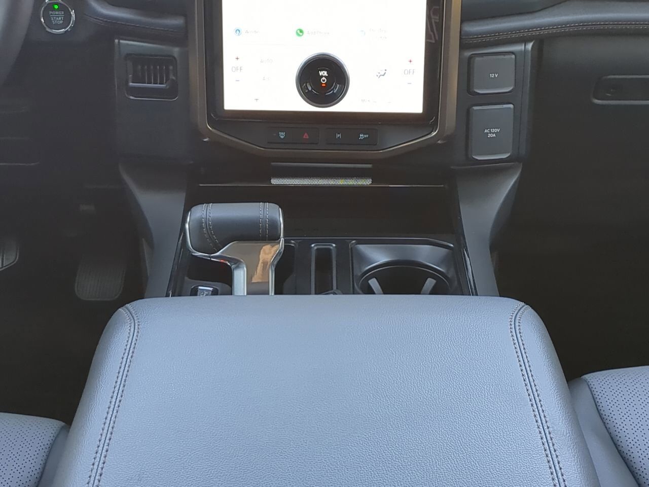 2025 Ford F-150 Lightning LARIAT Winder GA