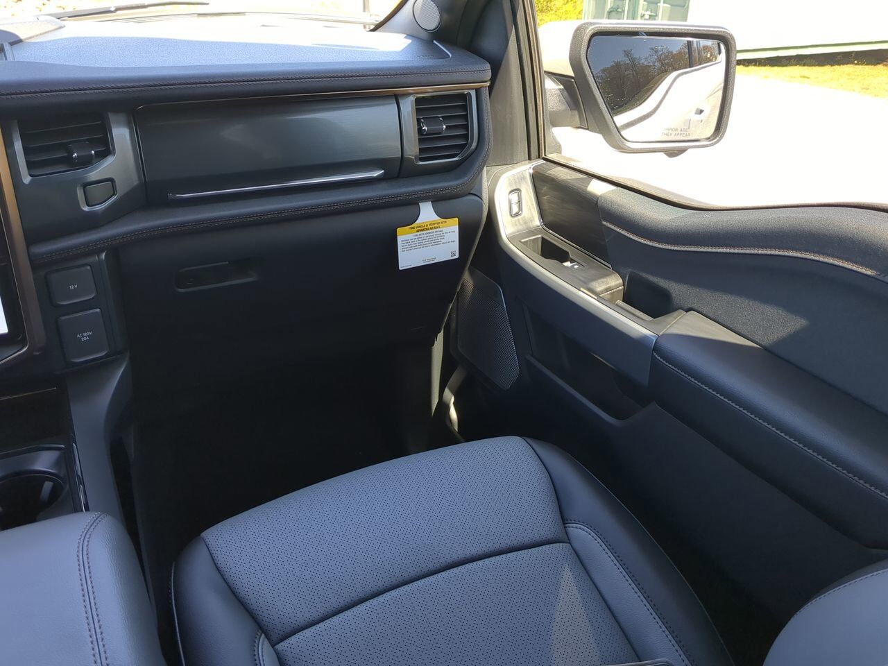 2025 Ford F-150 Lightning LARIAT Winder GA