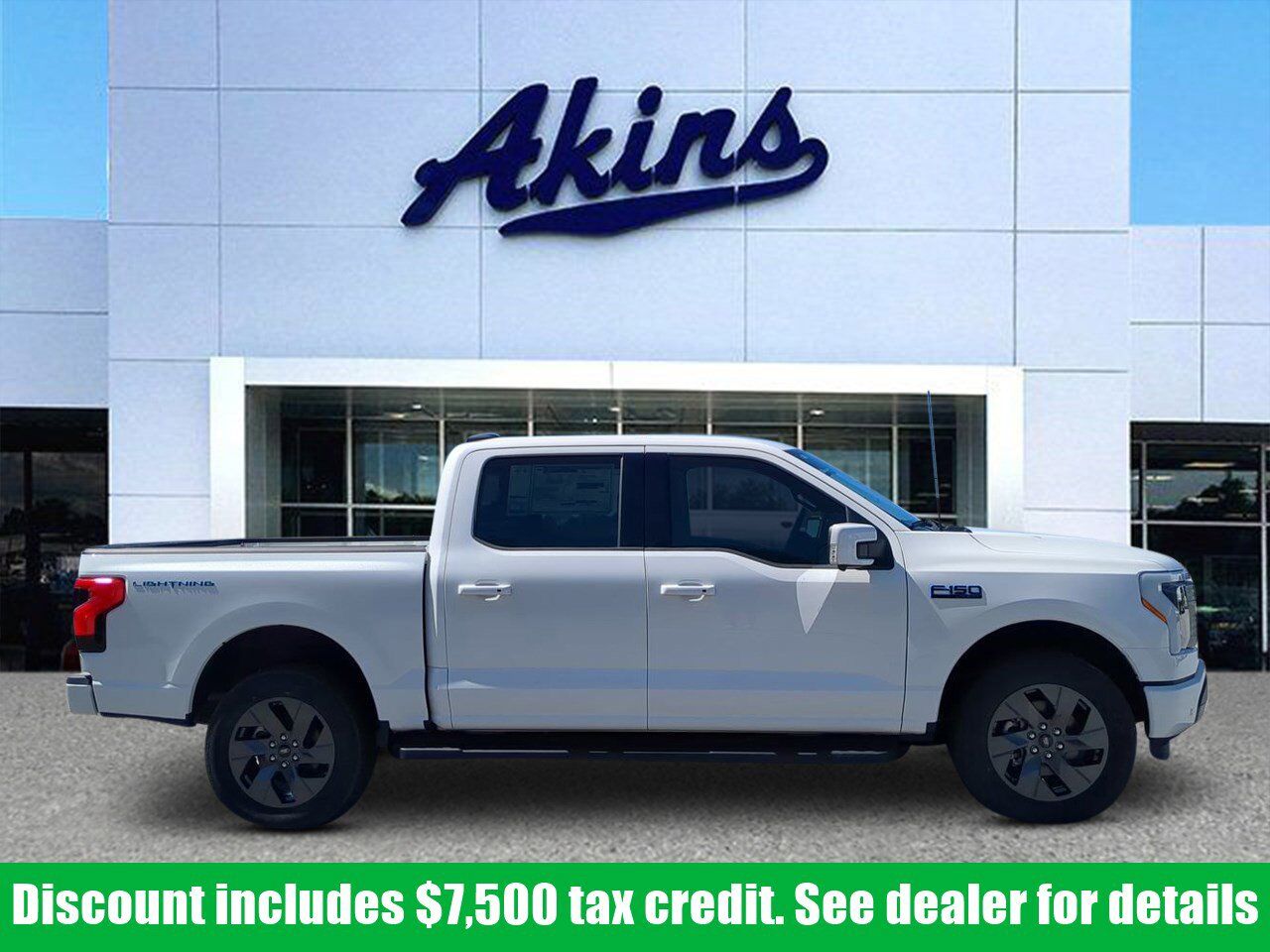2025 Ford F-150 Lightning LARIAT Winder GA