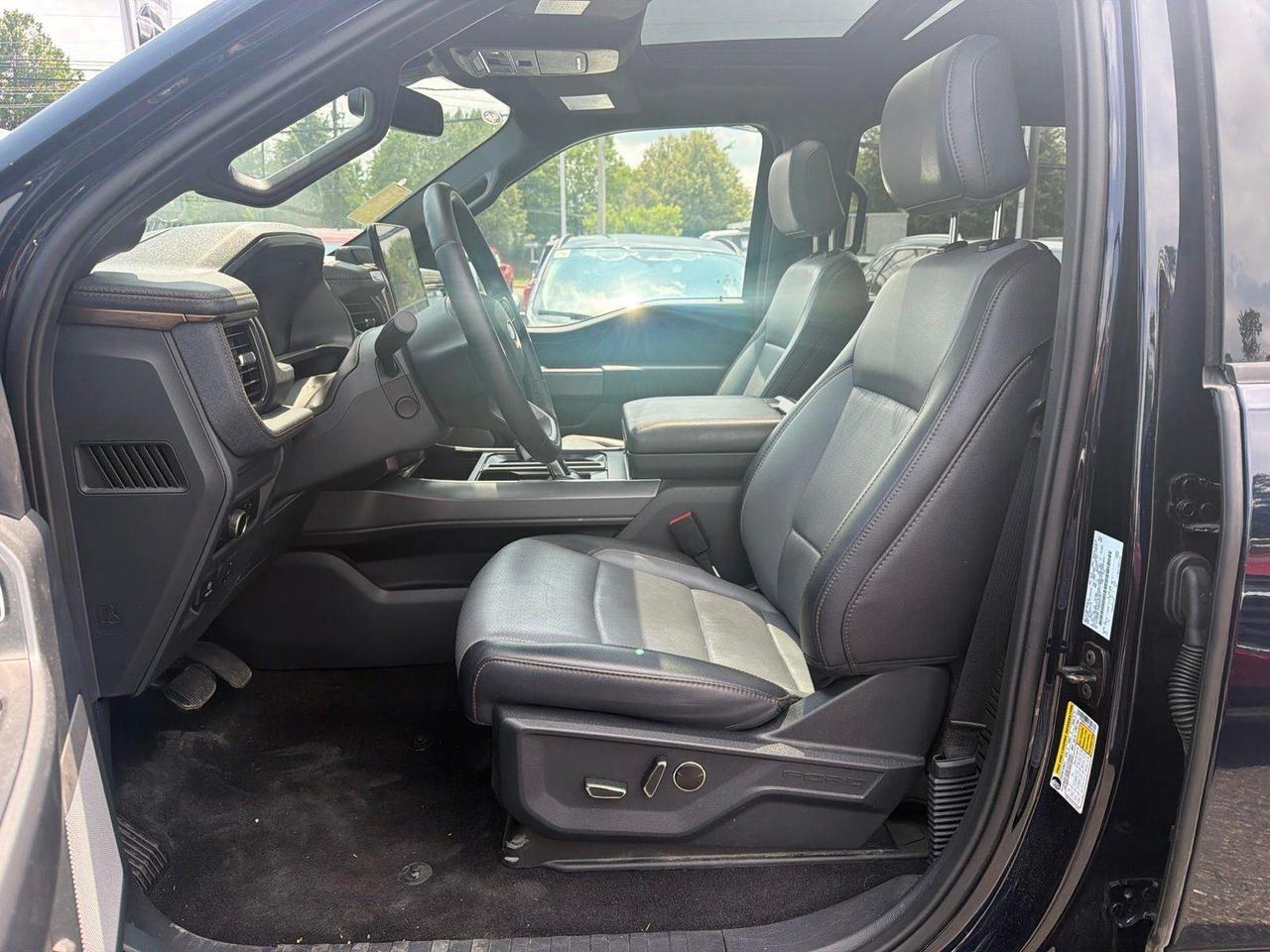 2025 Ford F-150 Lightning LARIAT Gaithersburg MD