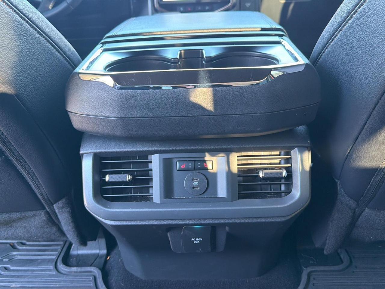 2025 Ford F-150 Lightning LARIAT Gaithersburg MD