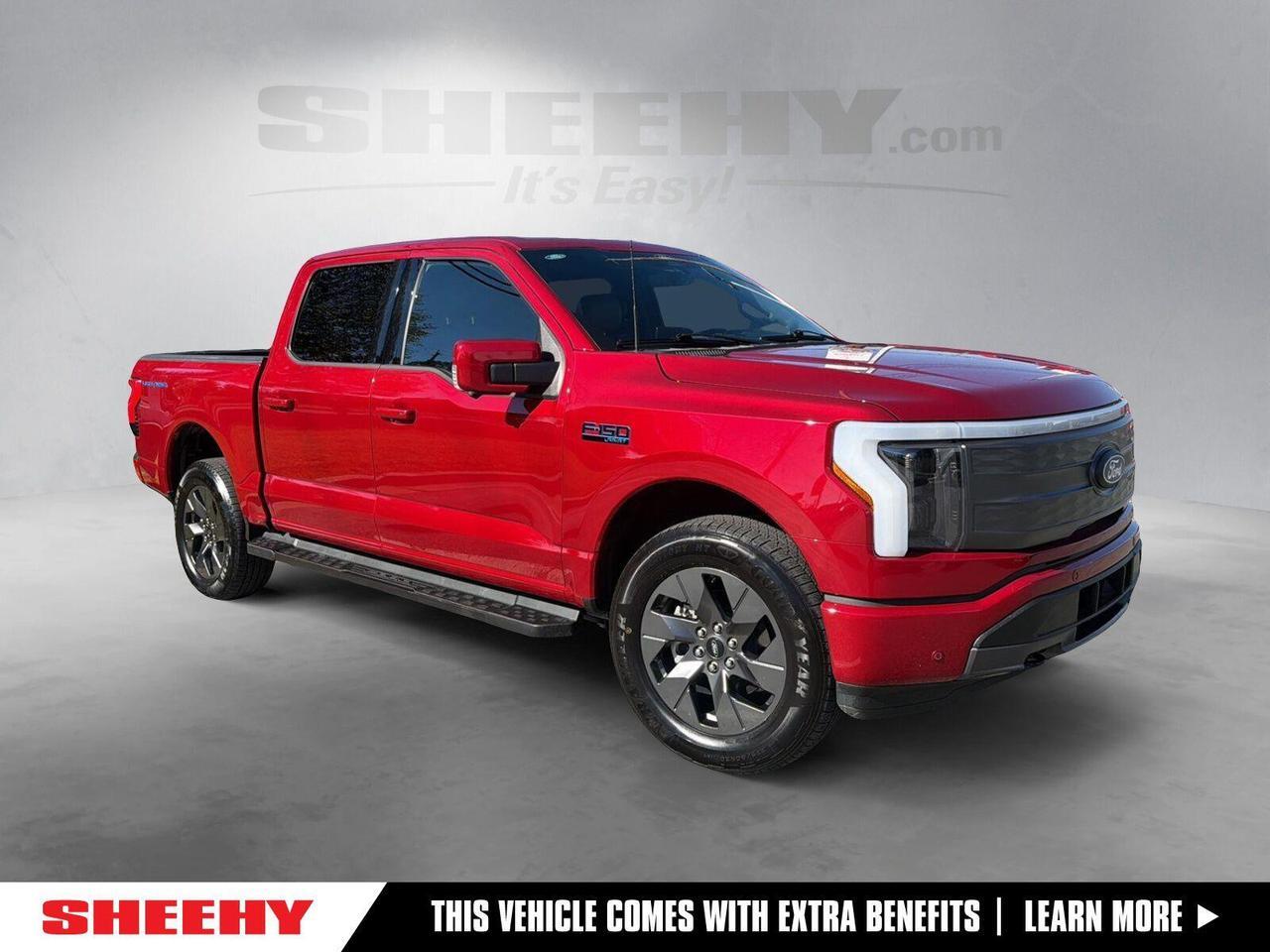 2025 Ford F-150 Lightning LARIAT