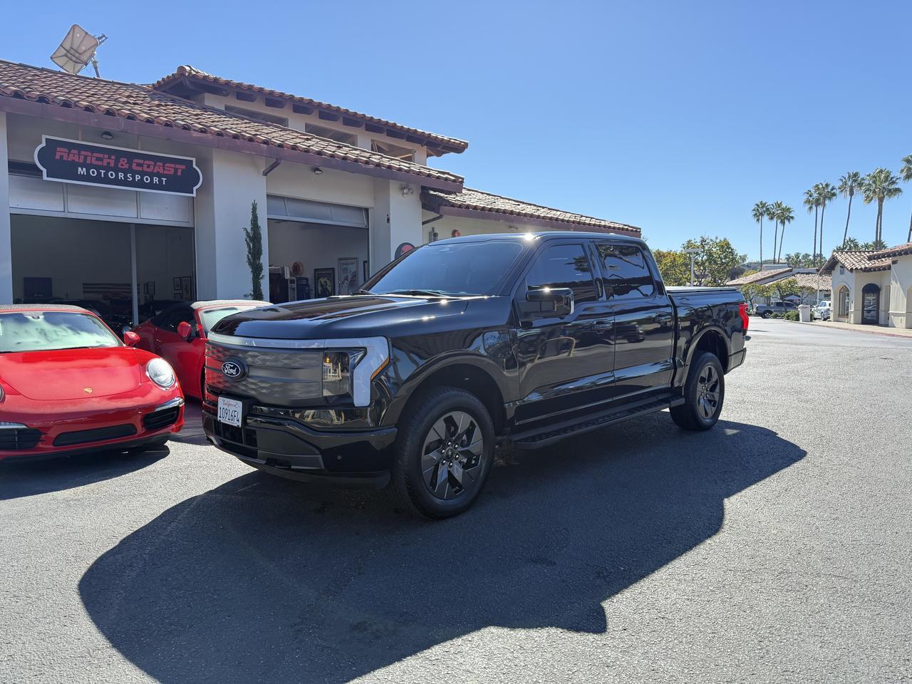 2025 Ford F-150 Lightning Lariat