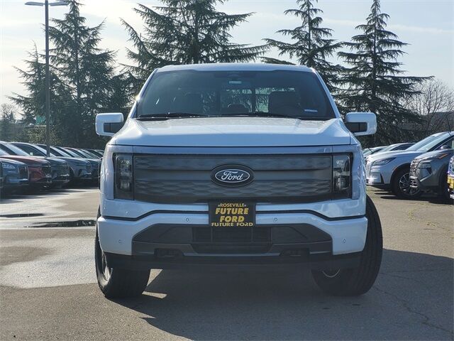 2025 Ford F-150 Lightning Lariat