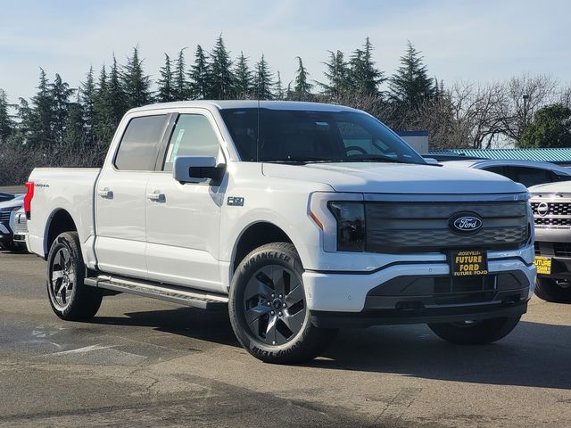 2025 Ford F-150 Lightning Lariat