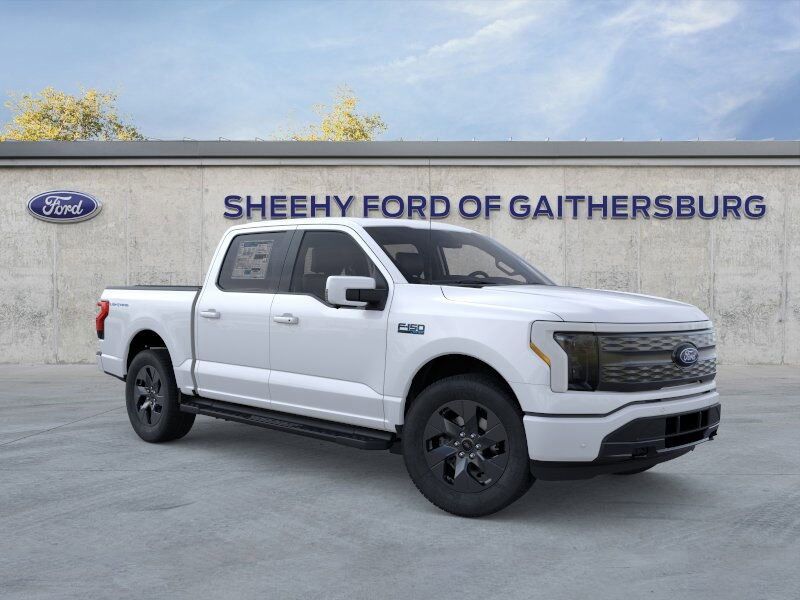2025 Ford F-150 Lightning Lariat