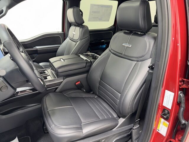 2025 Ford F-150 Lightning Platinum Pine River MN