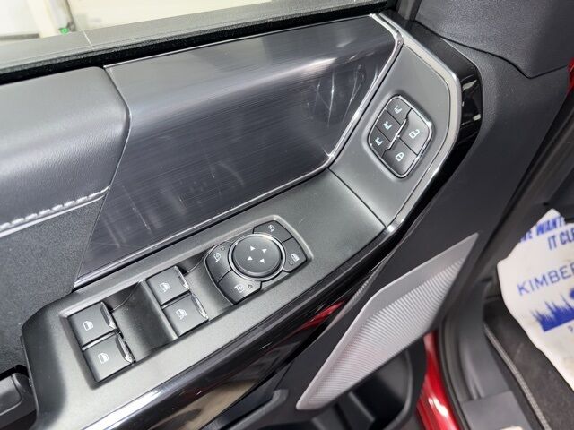 2025 Ford F-150 Lightning Platinum Pine River MN