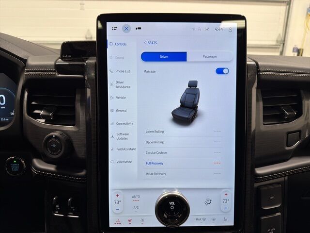 2025 Ford F-150 Lightning Platinum Pine River MN