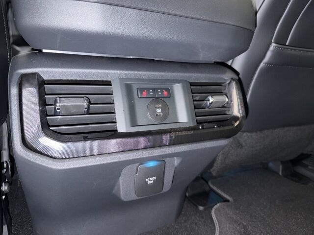 2025 Ford F-150 Lightning Platinum Pine River MN