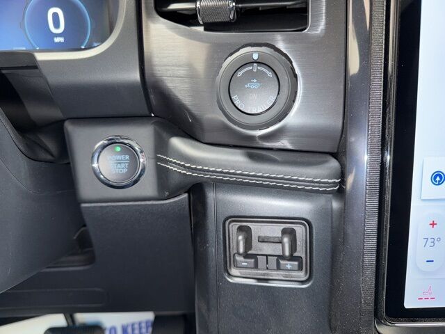 2025 Ford F-150 Lightning Platinum Pine River MN