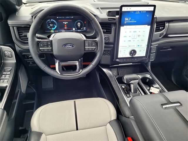 2025 Ford F-150 Lightning Platinum Roseville CA