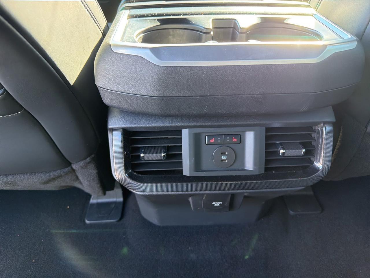 2025 Ford F-150 Lightning Platinum Gaithersburg MD