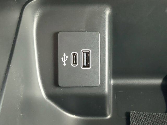 2025 Ford F-150 Lightning XLT Appleton WI