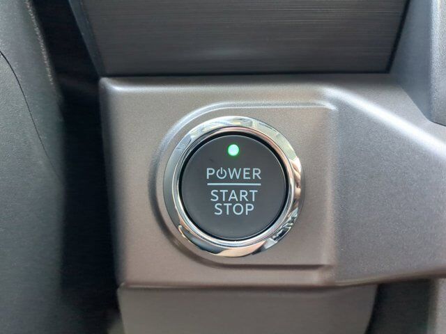 2025 Ford F-150 Lightning XLT Appleton WI