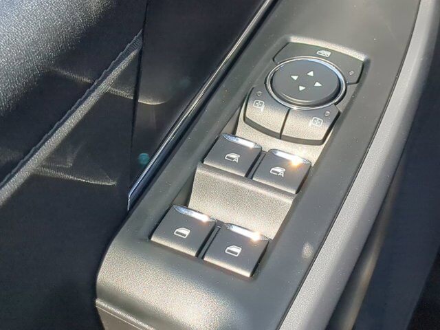 2025 Ford F-150 Lightning XLT Appleton WI