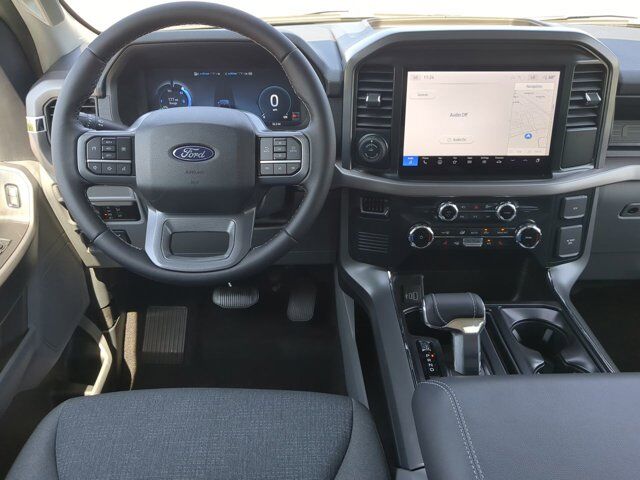 2025 Ford F-150 Lightning XLT Appleton WI