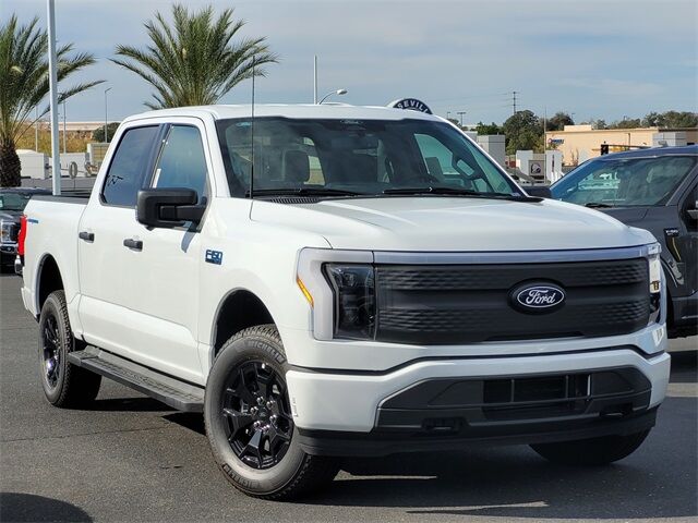 2025 Ford F-150 Lightning XLT
