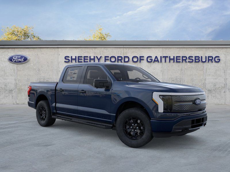 2025 Ford F-150 Lightning XLT