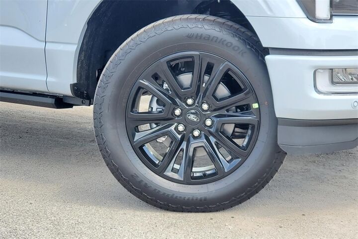 2025 Ford F-150 Platinum  TX