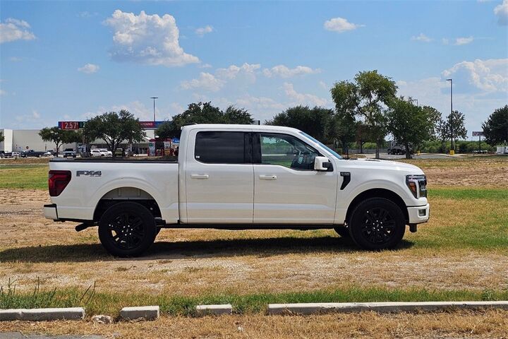 2025 Ford F-150 Platinum  TX