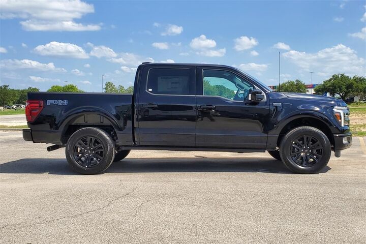 2025 Ford F-150 Platinum  TX