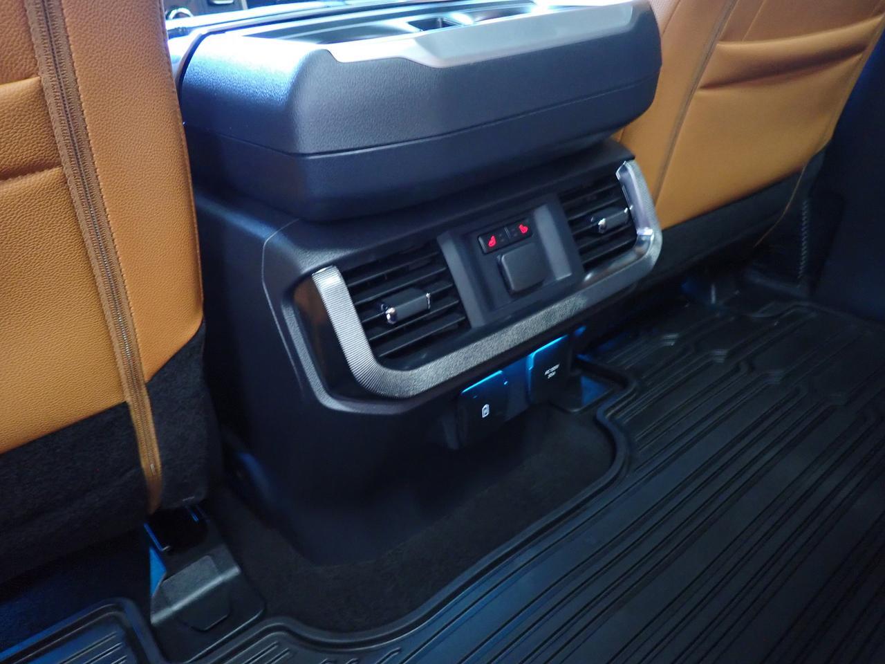 2025 Ford F-150 Platinum 4WD CREW CAB LEATHER NAVI SUNROOF *HYBRID* Listowel ON