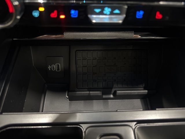 2025 Ford F-150 Platinum Random Lake WI