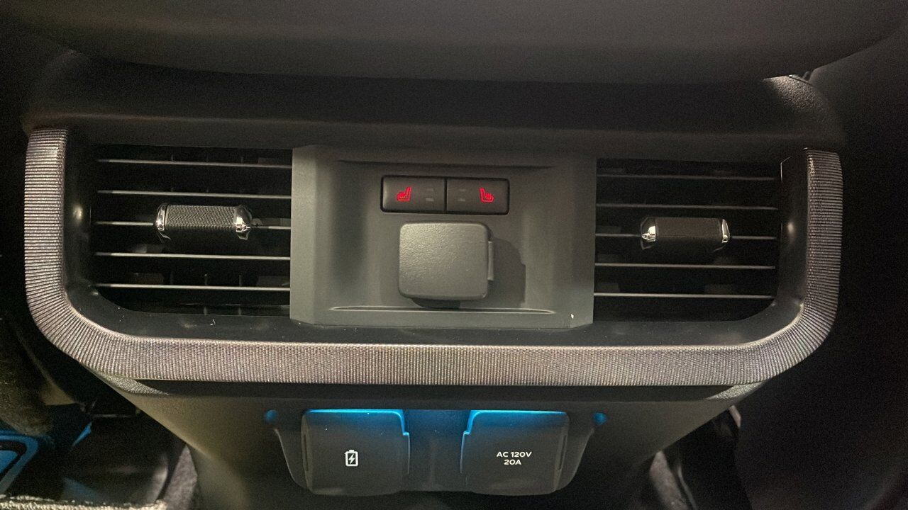 2025 Ford F-150 Platinum Sherwood Park AB