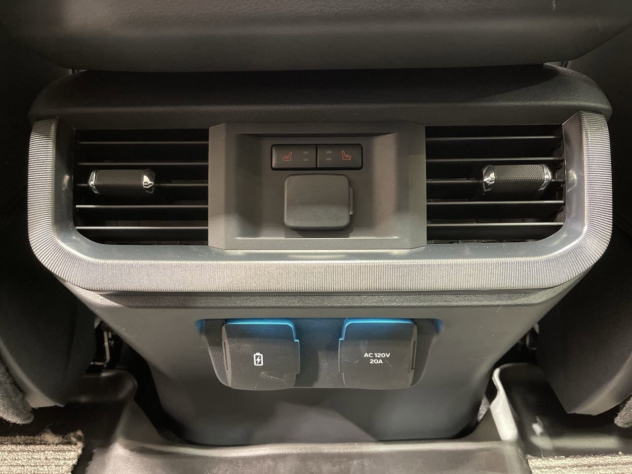 2025 Ford F-150 Platinum Sherwood Park AB