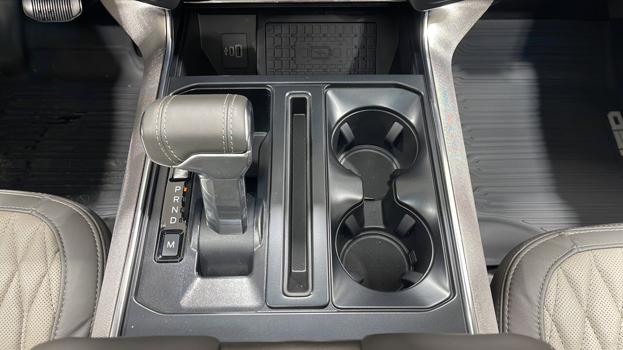 2025 Ford F-150 Platinum Sherwood Park AB