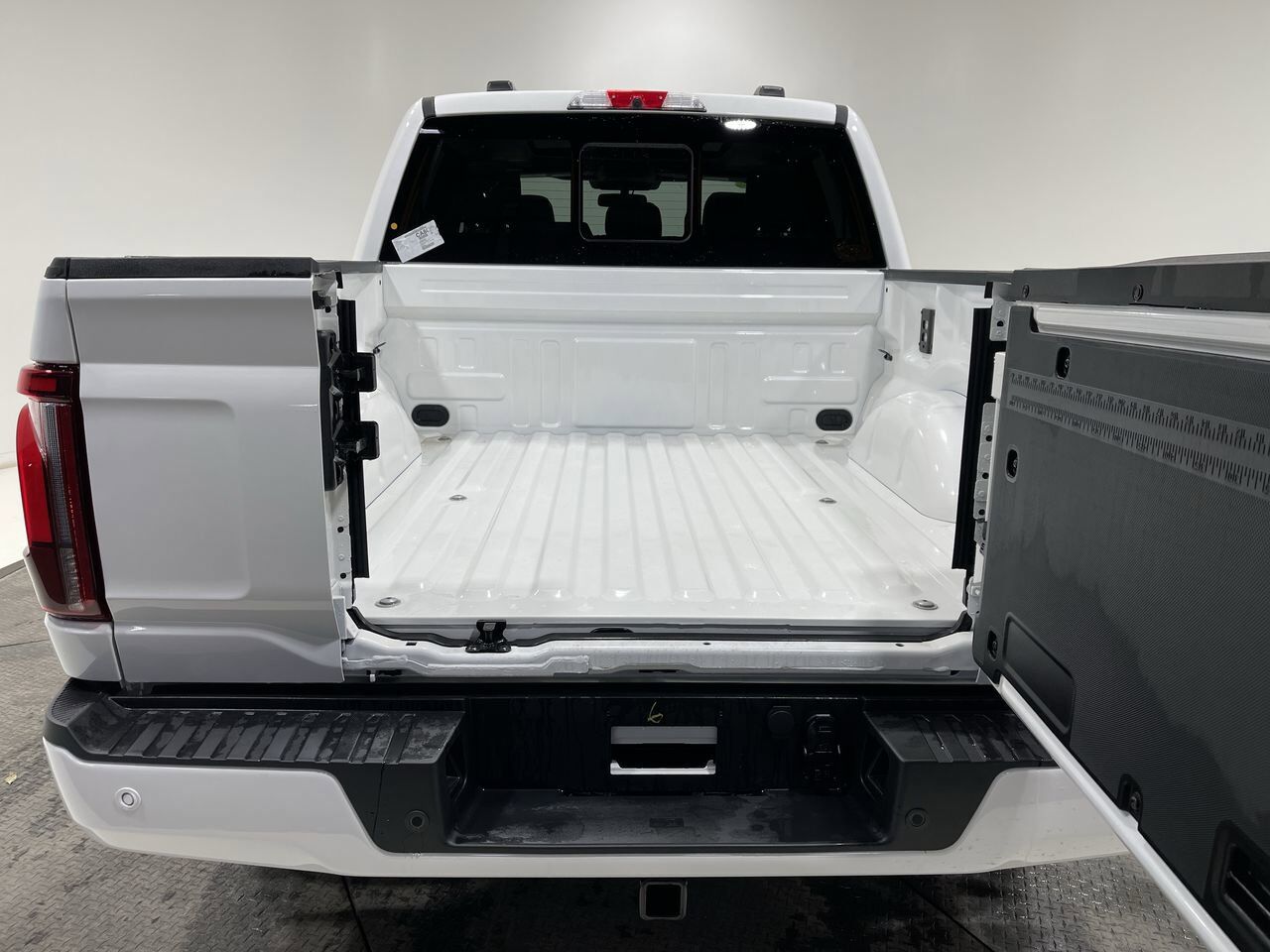 2025 Ford F-150 Platinum Sherwood Park AB