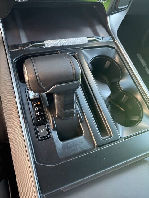 2025 Ford F-150 Platinum Watertown SD
