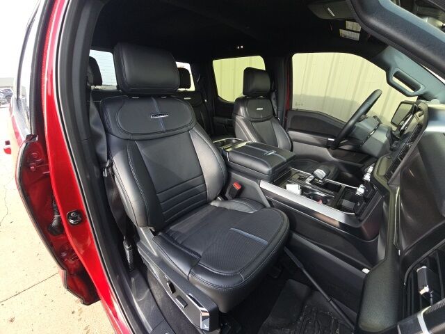 2025 Ford F-150 Platinum Watertown SD