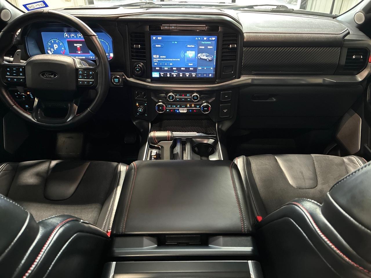 2025 Ford F-150 Raptor, 802A 37in Performance Pkg, Pano Roof, Retractable Tonneau Cover Houston TX