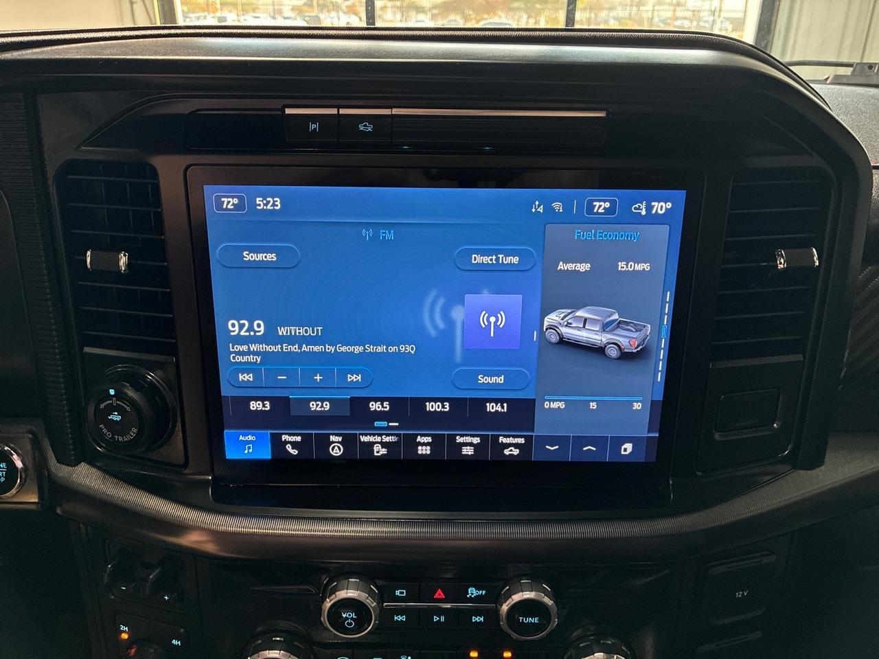 2025 Ford F-150 Raptor, 802A 37in Performance Pkg, Pano Roof, Retractable Tonneau Cover Houston TX