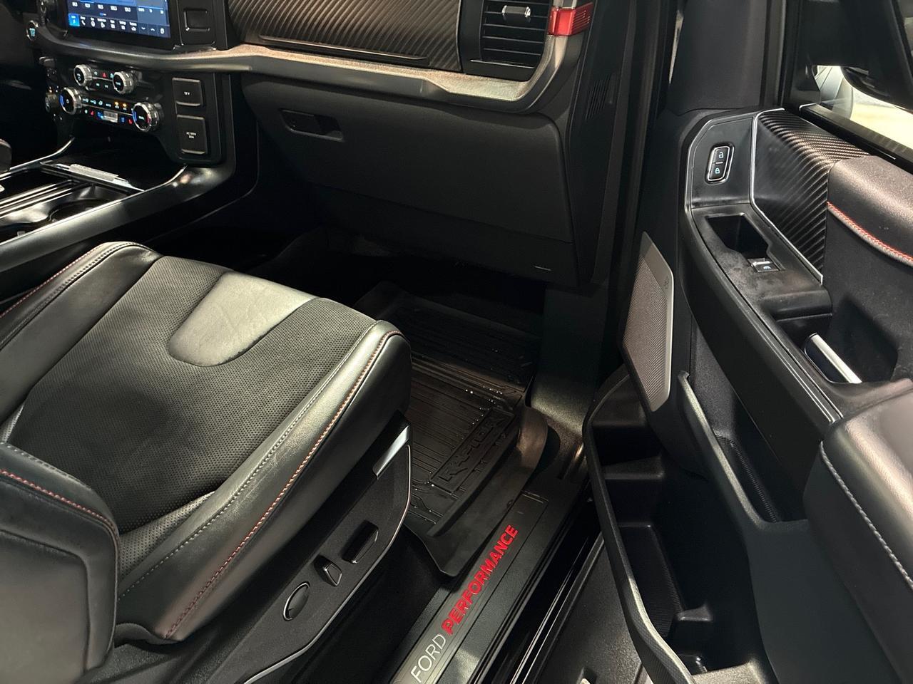 2025 Ford F-150 Raptor, 802A 37in Performance Pkg, Pano Roof, Retractable Tonneau Cover Houston TX