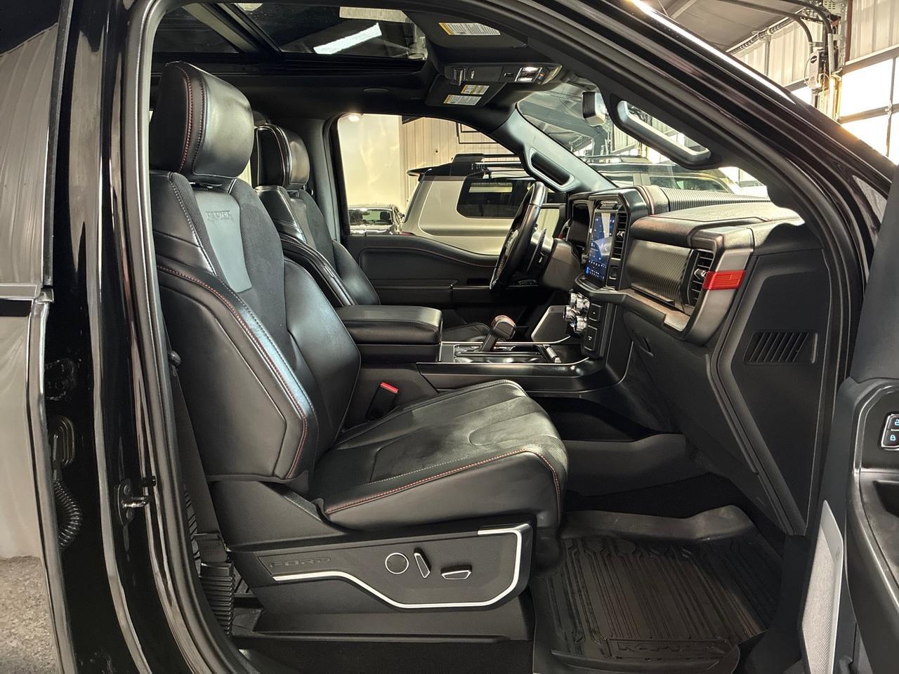 2025 Ford F-150 Raptor, 802A 37in Performance Pkg, Pano Roof, Retractable Tonneau Cover Houston TX